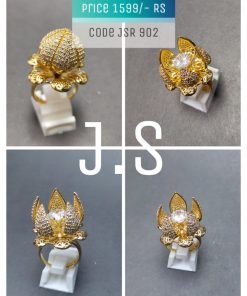 Unique Glowing Diamond Ring