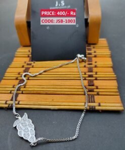 Silver Simple Pendant Bracelet