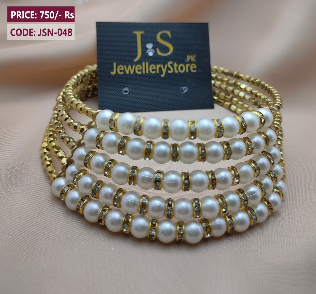 JSN-048