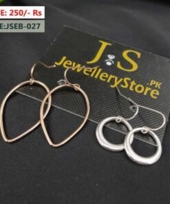 Branded 2 Pairs Of  Earrings Deal