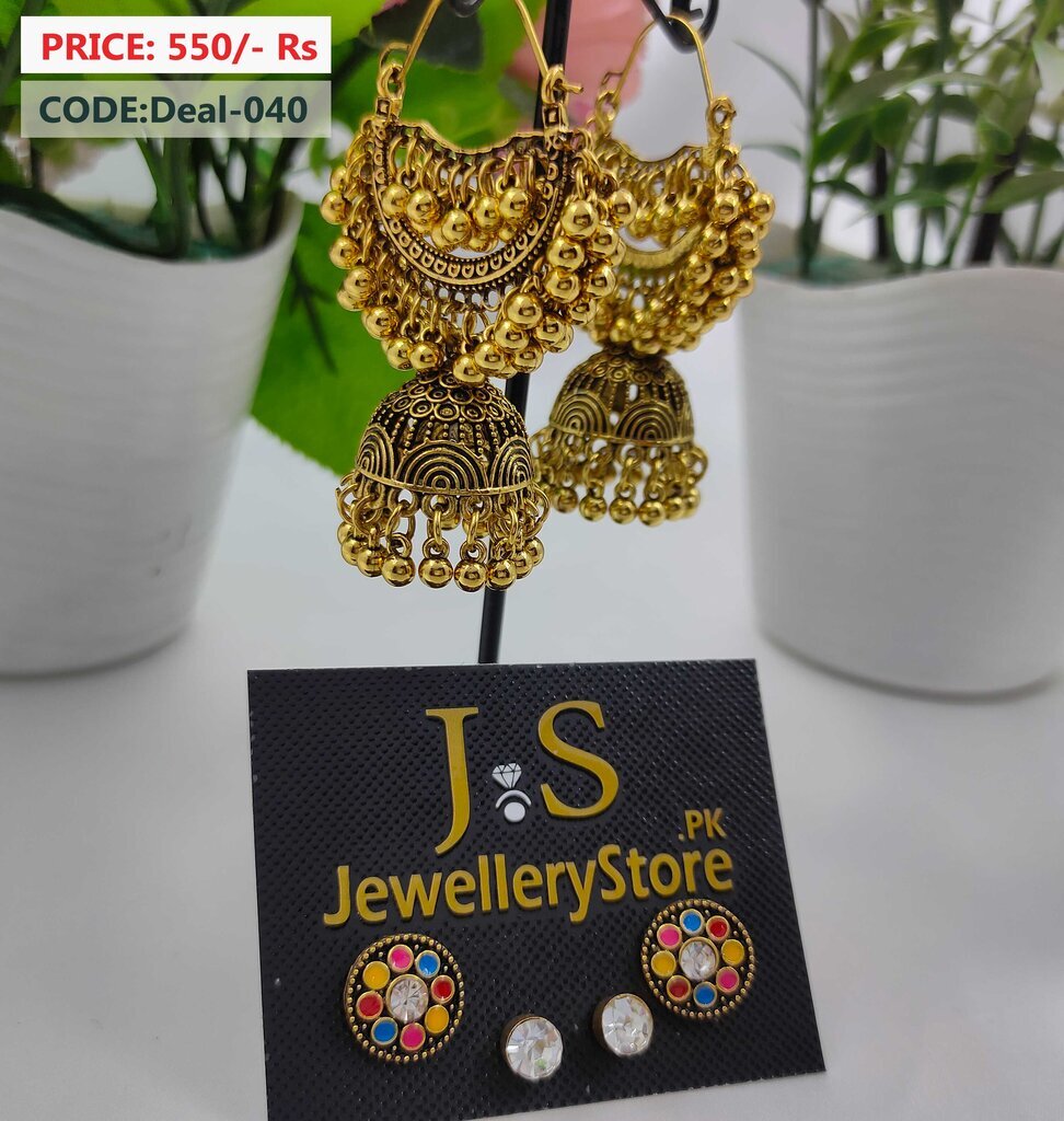 Buy Classy Gold Chand Earring / Traditional Earrings/ Indian Jewelry/south Indian  Earrings/antique Chand Bali Gold Earring Online in India - Etsy