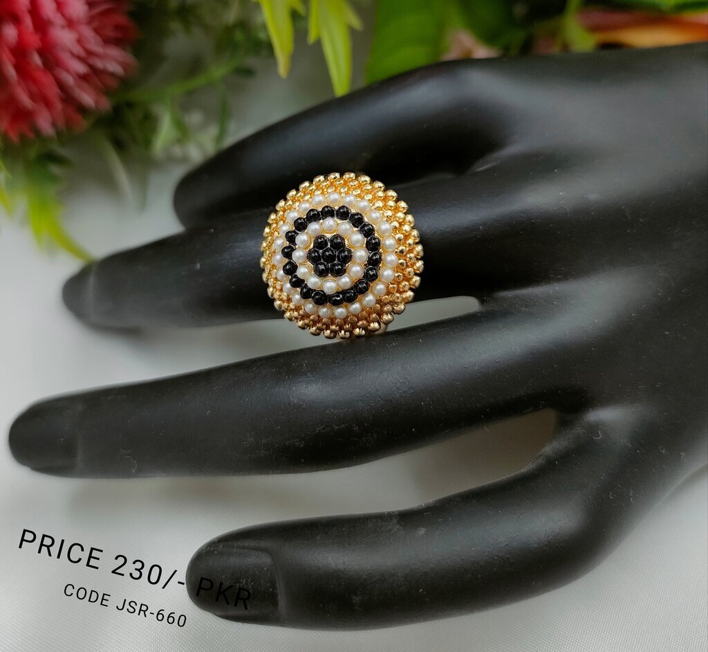 FRESH VIBES Party Wear Gold Plated Big Cocktail Adjustable Finger Rings for  Women Alloy Cubic Zirconia Gold Plated Ring Price in India - Buy FRESH  VIBES Party Wear Gold Plated Big Cocktail