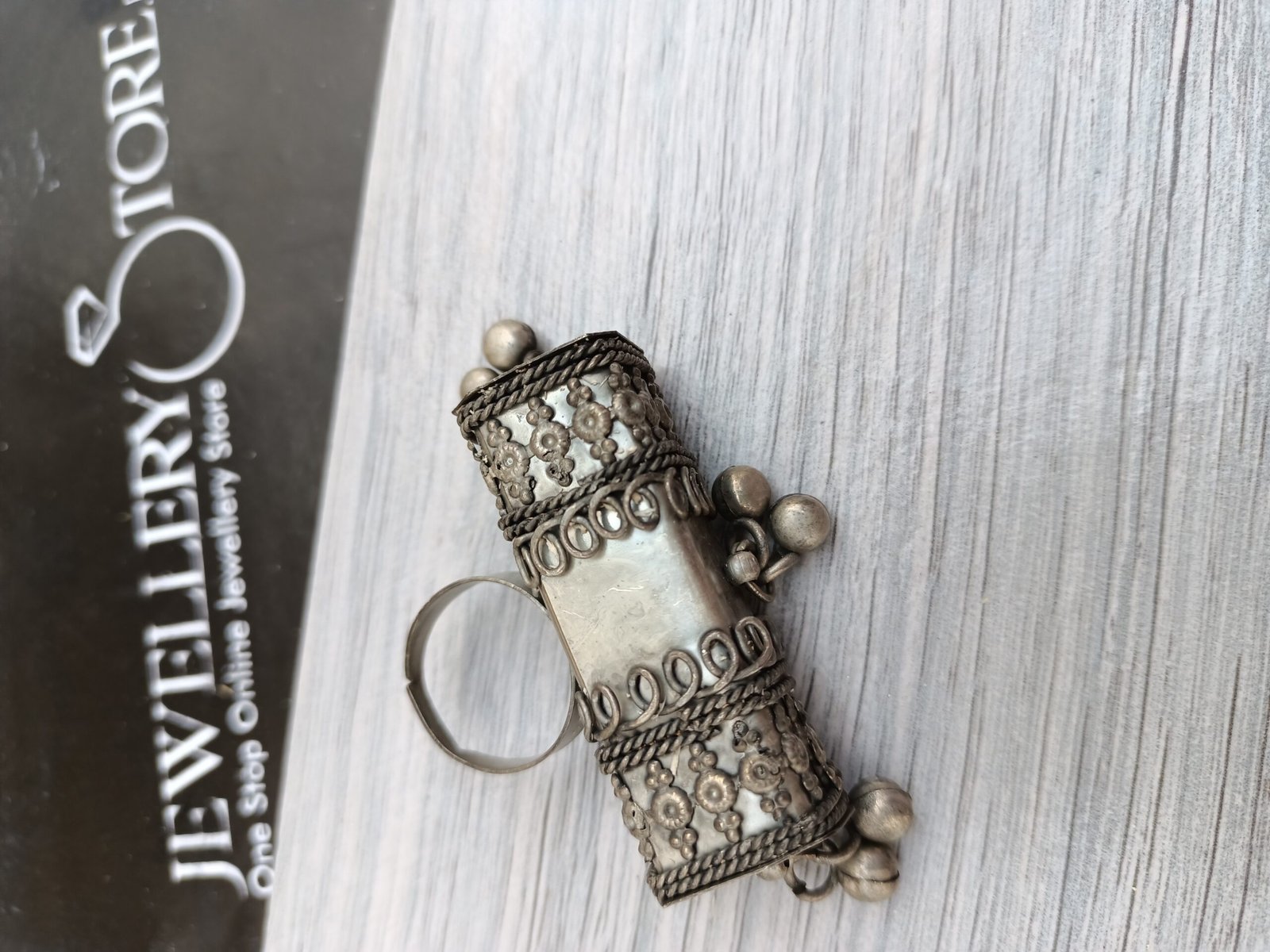 Indicart Oxidised Ring (187), Brass, Agate