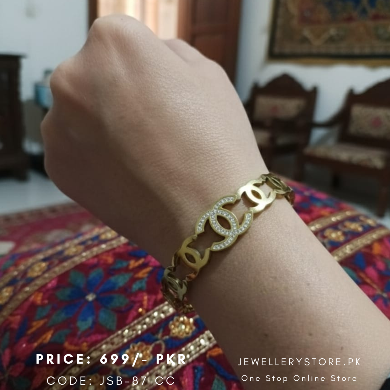 Stainless steel bracelet _20251029_201940_0000