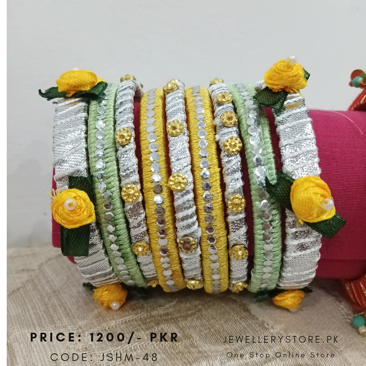 Hand made jewellery_20251120_140150_0000