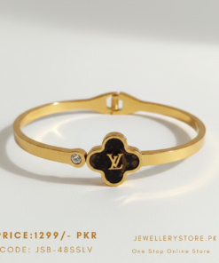 Stainless Steel LV Brand Clove Bracelet