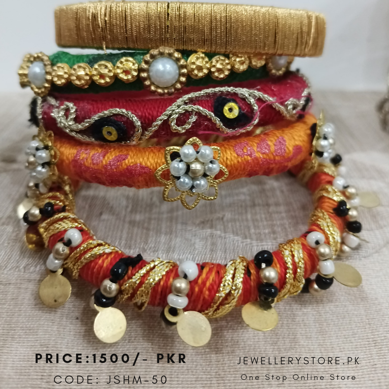 Hand made jewellery_20251120_140630_0000