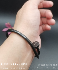 Keel Stainless Steel Bracelet – Bold Style with Lasting Strength