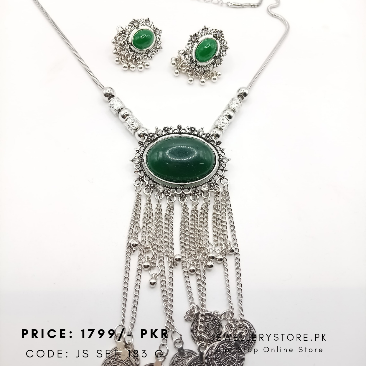 Korean fashion earrings _20260412_103557_0000
