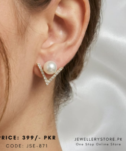 Stylish Korean V Pearl Stud Earrings