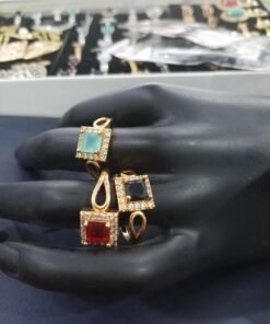 Deal of 3 Classic Engagement Ring for Her – Timeless Beauty